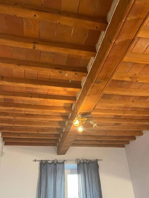 Appartamento In Centro A リヴォルノ エクステリア 写真